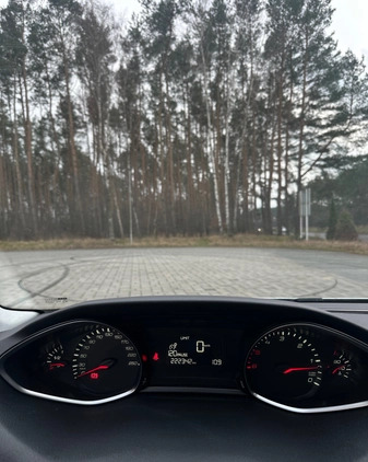 Peugeot 308 cena 33900 przebieg: 220000, rok produkcji 2016 z Leszno małe 407